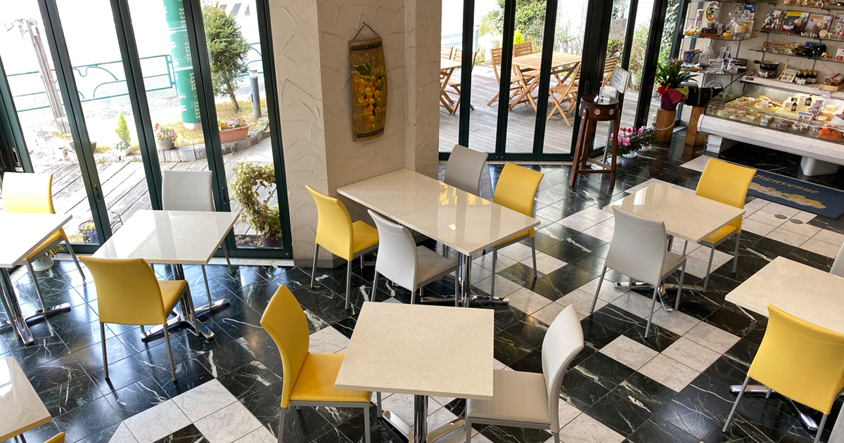 サロン・ド・テ・チーズ王国